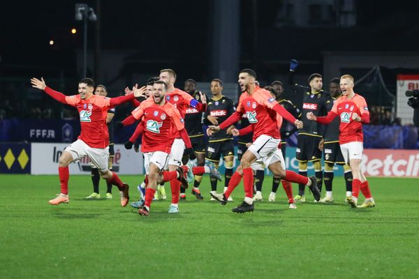 Rouen, qui évolue en National, est parvenu à éliminer Monaco et file en quarts de finale de la Coupe de France.