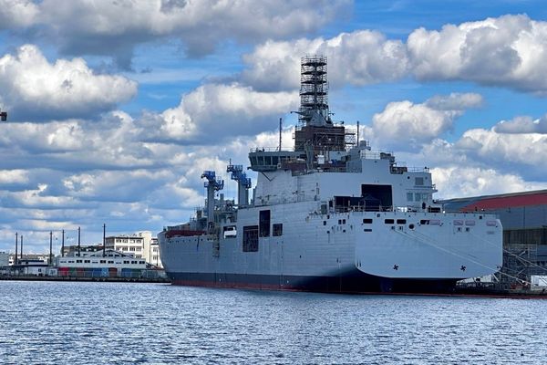 Le navire Jacques Stosskopf a été mis à flot le 13 septembre 2024 à Saint-Nazaire.