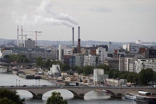 Quel avenir pour l'usine de traitement de déchets d'Ivry-sur-Seine?