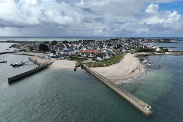 Aujourd'hui, en raison du risque accru de submersions marines amplifiées par le réchauffement climatique, notre littoral est menacé à l'image de la presqu'île de Gâvres.