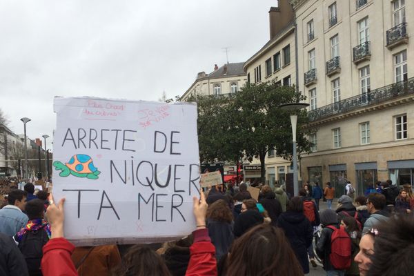 Les jeunes espèrent être encore plus nombreux ce vendredi 24 mai pour cette deuxième marche pour le climat