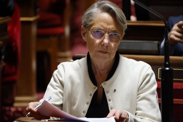 Ce jeudi 16 mars, Elisabeth Borne a déclenché l'article 49.3 à l'Assemblée nationale concernant la réforme des retraites.