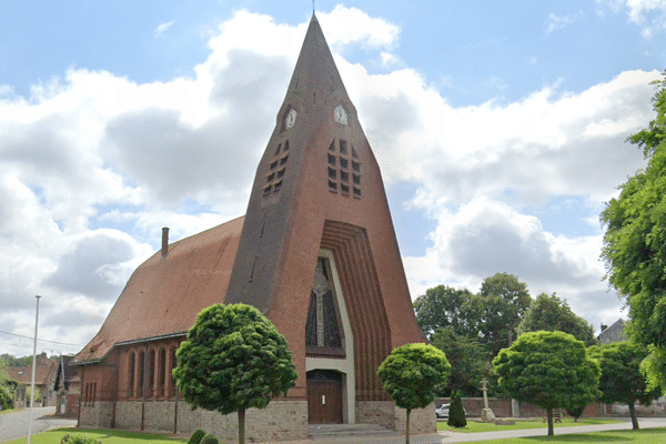 Église Saint-Aubert de Sauchy-Lestrée.