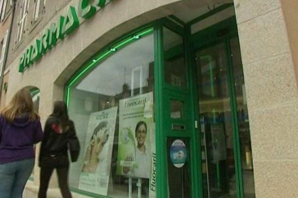 La pharmacie de la place du marché à Guéret, cambriolée dimanche dernier.