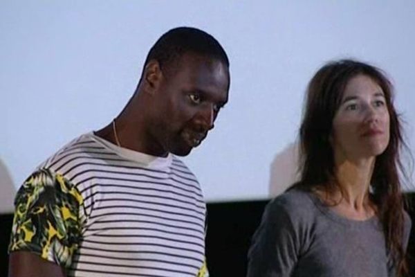 Omar Sy et Charlotte Gainsbourg au cinéma Le Select à Saint-jean-de-Luz