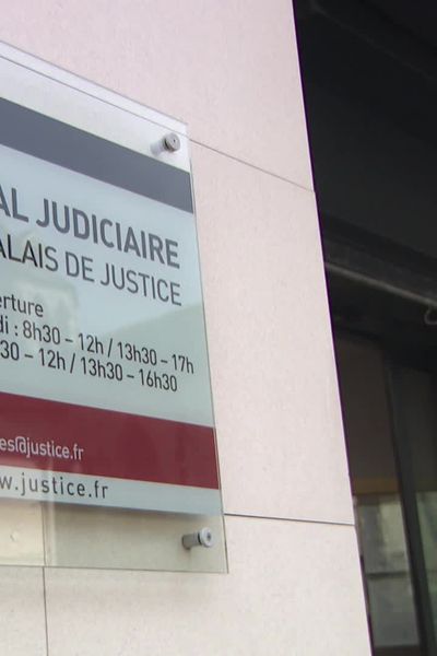 "Je regrette" , accusée de meurtre par immolation, une femme de 34 ans jugée aux Assises de la Manche