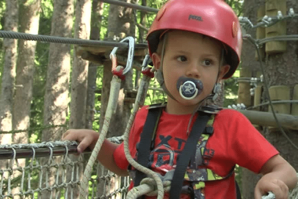 Les enfants de moins de trois ans ont accès aux parcours Jaune et Jaune+