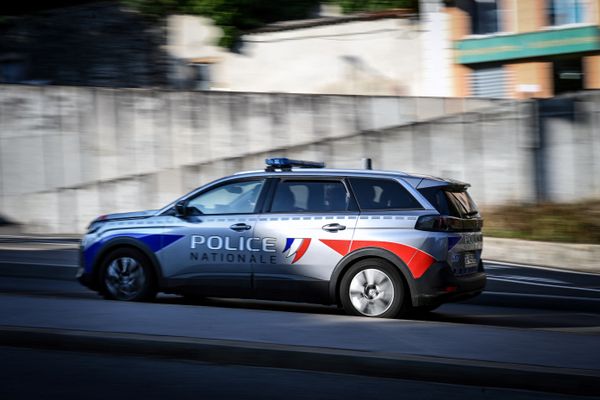 Une femme de 52 ans a été retrouvée morte à Yport (Seine-Maritime). Son conjoint a été mis en examen et incarcéré.