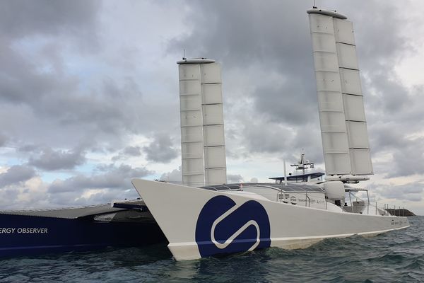 Energy Observer à son arrivée à Saint-Malo