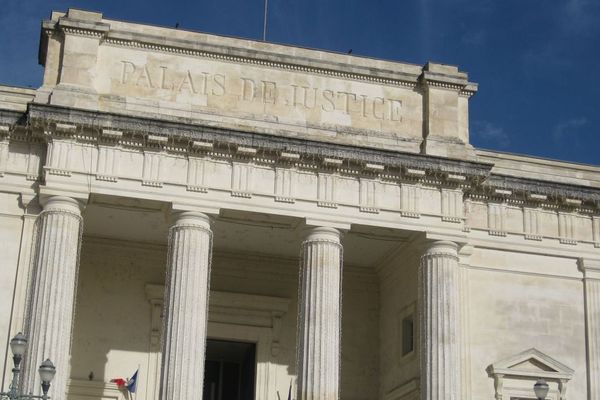 Le palais de justice de Saintes