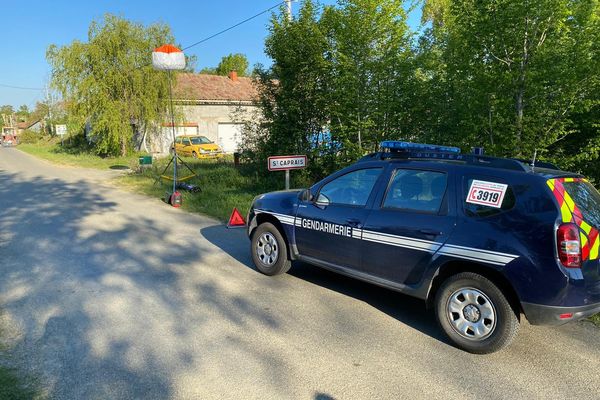 Le village de Saint-Caprais dans le Gers est sous le choc et dans l'incompréhension totale après un double meurtre commis jeudi 15 avril