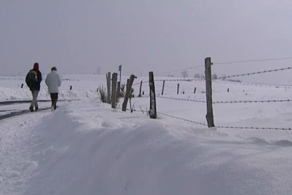 Située à trois quart d'heure d'Aurillac, la station attire aussi les sportifs locaux
séduits entre autres par le charme du village