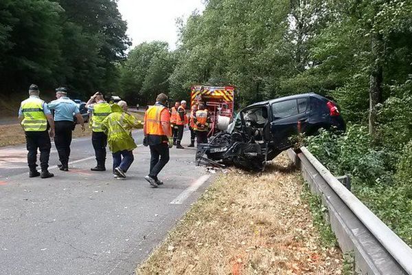 Deux véhicules sont entrés en collision causant un décès