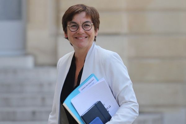 La ministre a assuré les pêcheurs boulonnais de son soutien, notamment sur la question des quotas de pêche.