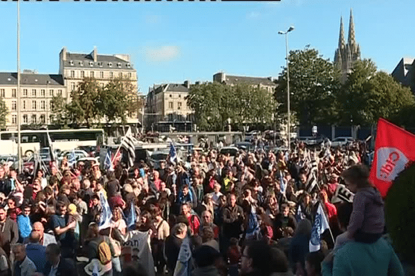 Forte mobilisation sur la place de la résistance à Quimper (29)