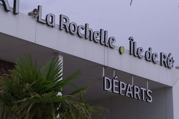 l'Aéroport de La Rochelle-l'Île de Ré retrouve peu à peu son trafic.