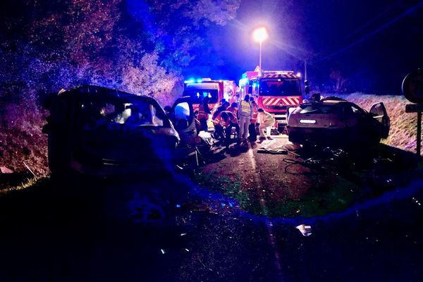 Un choc violent entre deux voitures a fait deux blessés pris en charge par les équipes de secours de Haute-Garonne.