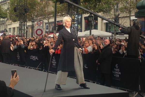 Ce défilé, sur les Champs-Elysées, est ouvert au public.