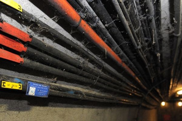 Deux câbles de fibre optique ont été sectionnés par erreur sur un chantier mené à Saint-Michel-sur-Ternoise, dans le Pas-de-Calais.