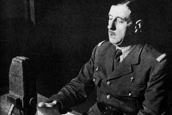 Juste avant l'appel du 18 juin 1940, exhortant les Français à résister à l'occupation, De Gaulle rencontrait Churchill, à la préfecture de Tours