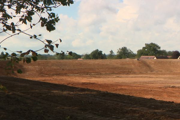 Un projet de bassine à Manou suscite la polémique en Eure-et-Loir.