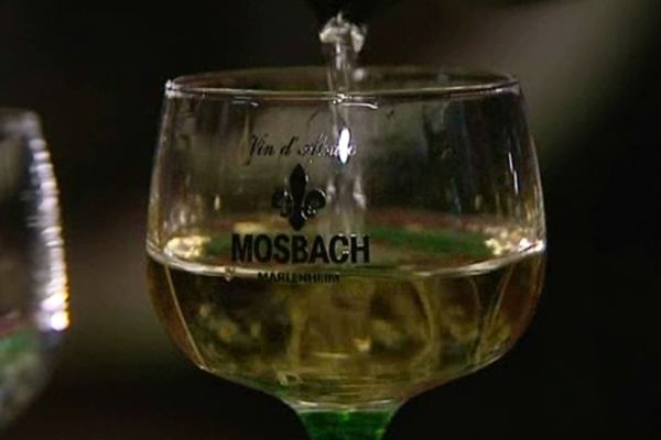 Un verre de vin d'Alsace