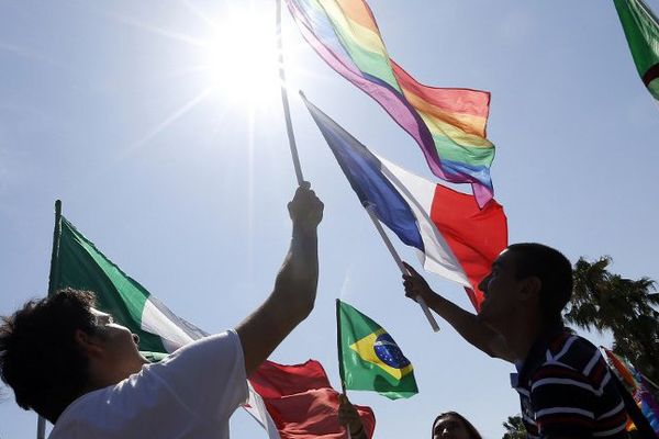 Manifestation le 5 juillet 2014 à Nice contre l'arrêté "anti-drapeaux" pris par le maire