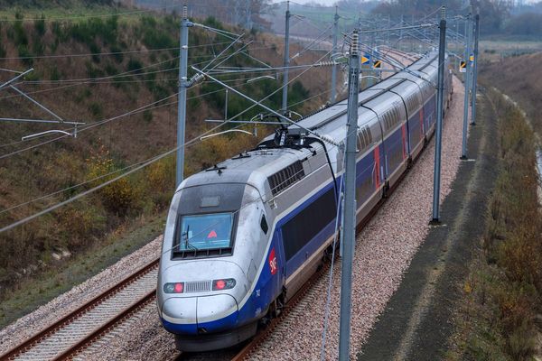 Les essais de la ligne LGV Bretagne-pays de la Loire ont démarré