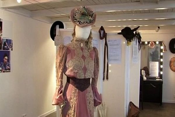 Exposition de costumes de scène à La fenêtre à Montpellier 