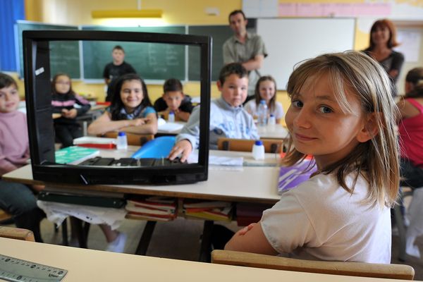 Les élèves de l'école Condorcet à Liévin, en novembre 2011