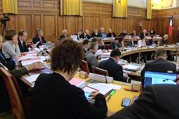 L'assemblée départementale à Mâcon (archive)