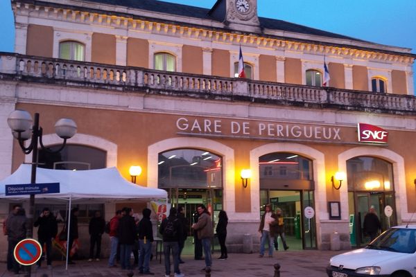 La gare de Périgueux, ce jeudi 15 janvier, au lever du jour