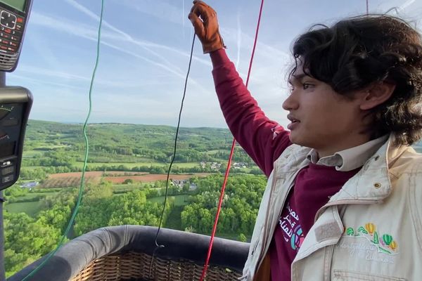 Le corrézien Maël Gourinel, est l'un des plus jeunes pilotes de montgolfière en France