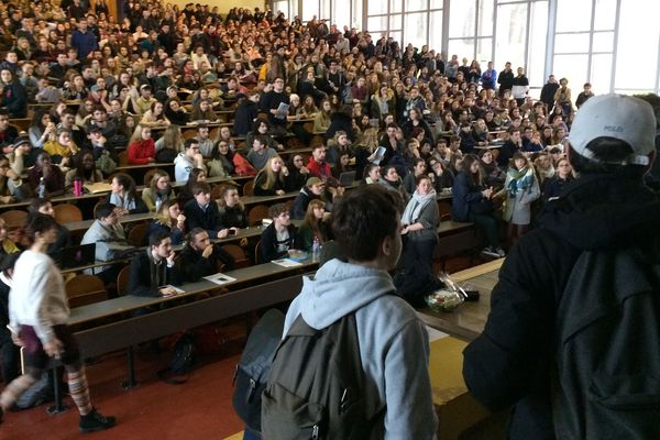 Les étudiants de la fac de Nantes, le 27 mars 2018