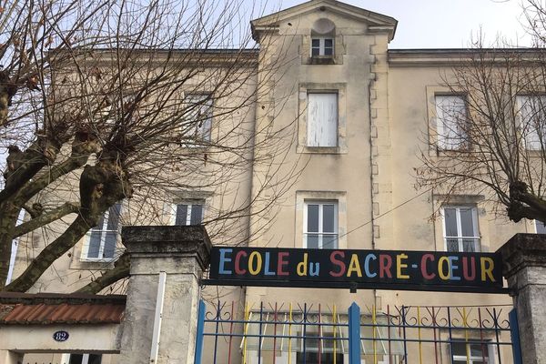 L'école privée de Périgueux où s'est déroulé le drame qui a coûté la vie à la petite Laly, 8 ans