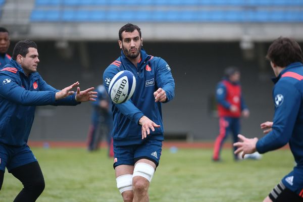 Yoann Maestri (au centre) sera titulaire 