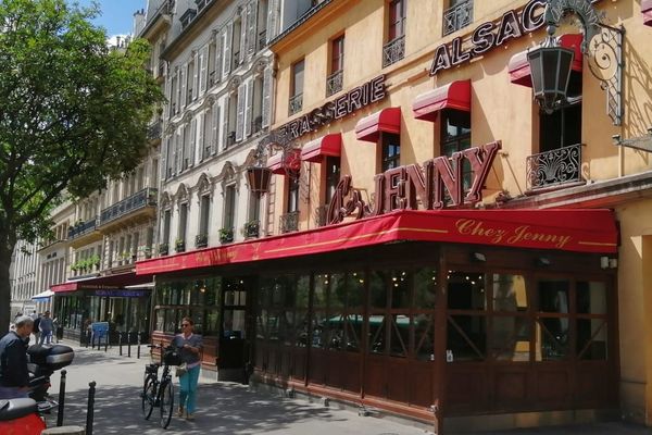 "Chez Jenny" dans le quartier République à Paris, change d'enseigne 