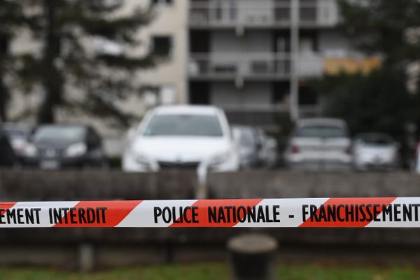 Un homme de 24 ans a été abattu d'une balle dans la tête de lundi 21 octobre dans le quartier des Minguettes à Vénissieux.