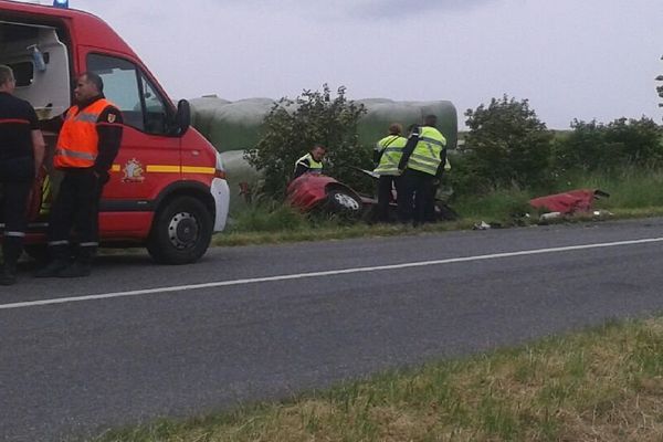 Le véhicule de la retraitée a percuté un camion