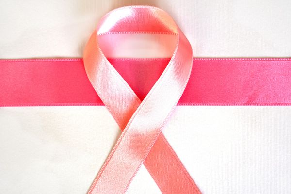 La campagne de dépistage de cancer du sein "octobre rose" existe depuis 1994 en France