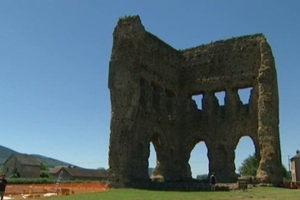 De nouvelles recherches archéologiques sont menées à la Genetoye, dans le secteur du temple de Janus, à Autun, en Saône-et-Loire