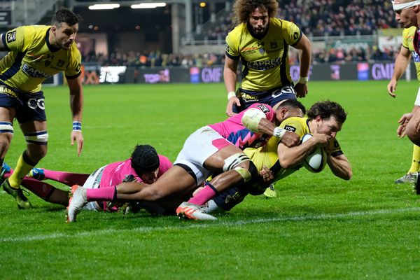 Adrien Planté a offert deux essais aux jaune et bleu contre le Stade Français, vendredi 23 décembre.