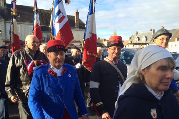 Défilé du 11 novembre à Montoire-sur-le-Loir dans le Loiret (2016).