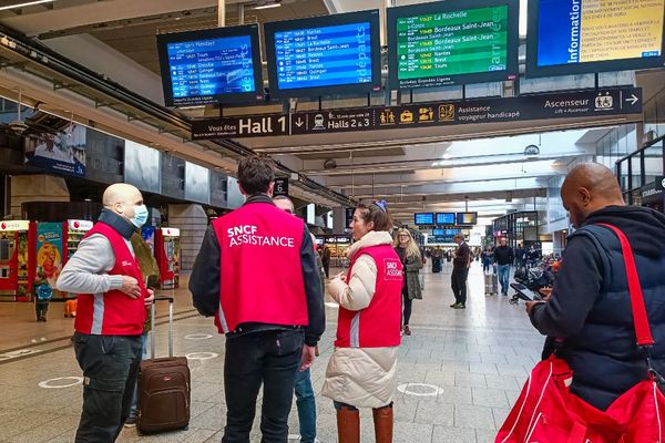 Malgré l'importante grève des contrôleurs de TGV, il n'y a pas eu de chaos dans les gares parisiennes ce samedi.