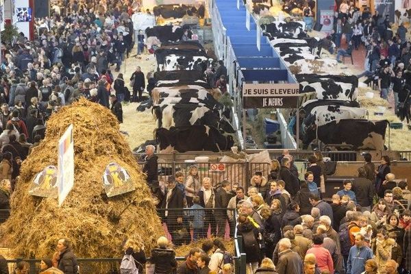 Le 53e Salon international de l’agriculture se tient à Paris du samedi 27 février au dimanche 6 mars 2016.