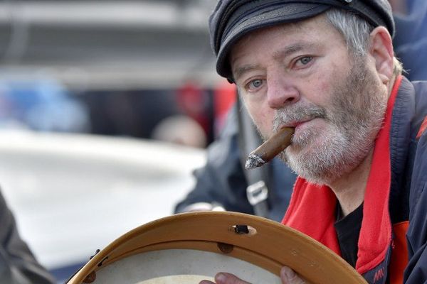 Enda O'Coineen abandonne officiellement le Vendée Globe 2016