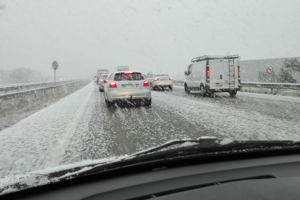 C'est la pagaille sur l'A55 entre Martigues et Marseille