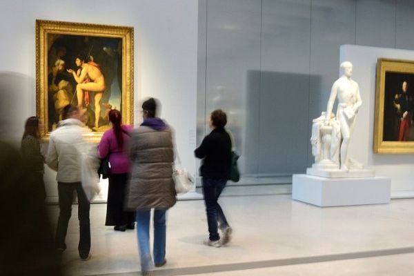 La gratuité maintenue jusqu'en 2015 dans la Galerie du temps du Louvre-Lens.