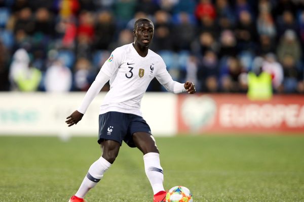 L'arrière gauche de l'OL a signé un contrat de six ans au Real Madrid pour 53 millions d'euros.