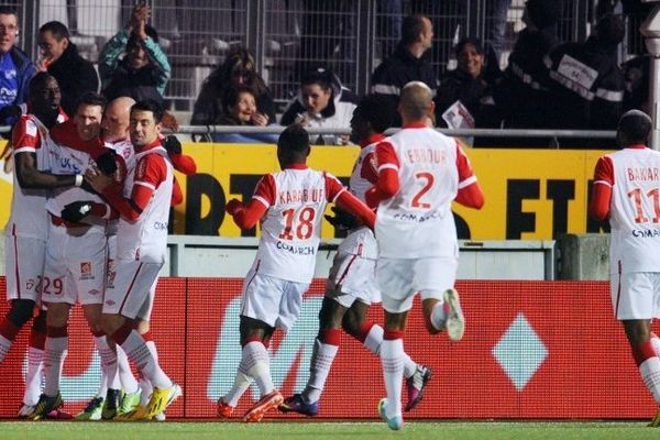 Les joueurs de Nancy retrouveront-ils ce soir en Ligue 2 le bonheur de marquer à Marcel Picot face l'ESTAC (ici en avril 2013 en Ligue 1).